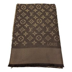Louis Vuitton Monogram Chale Shawl